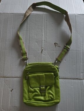 Ododos Lime Green Leather Crossbody Bag with Adjustable Strap (34 inches)